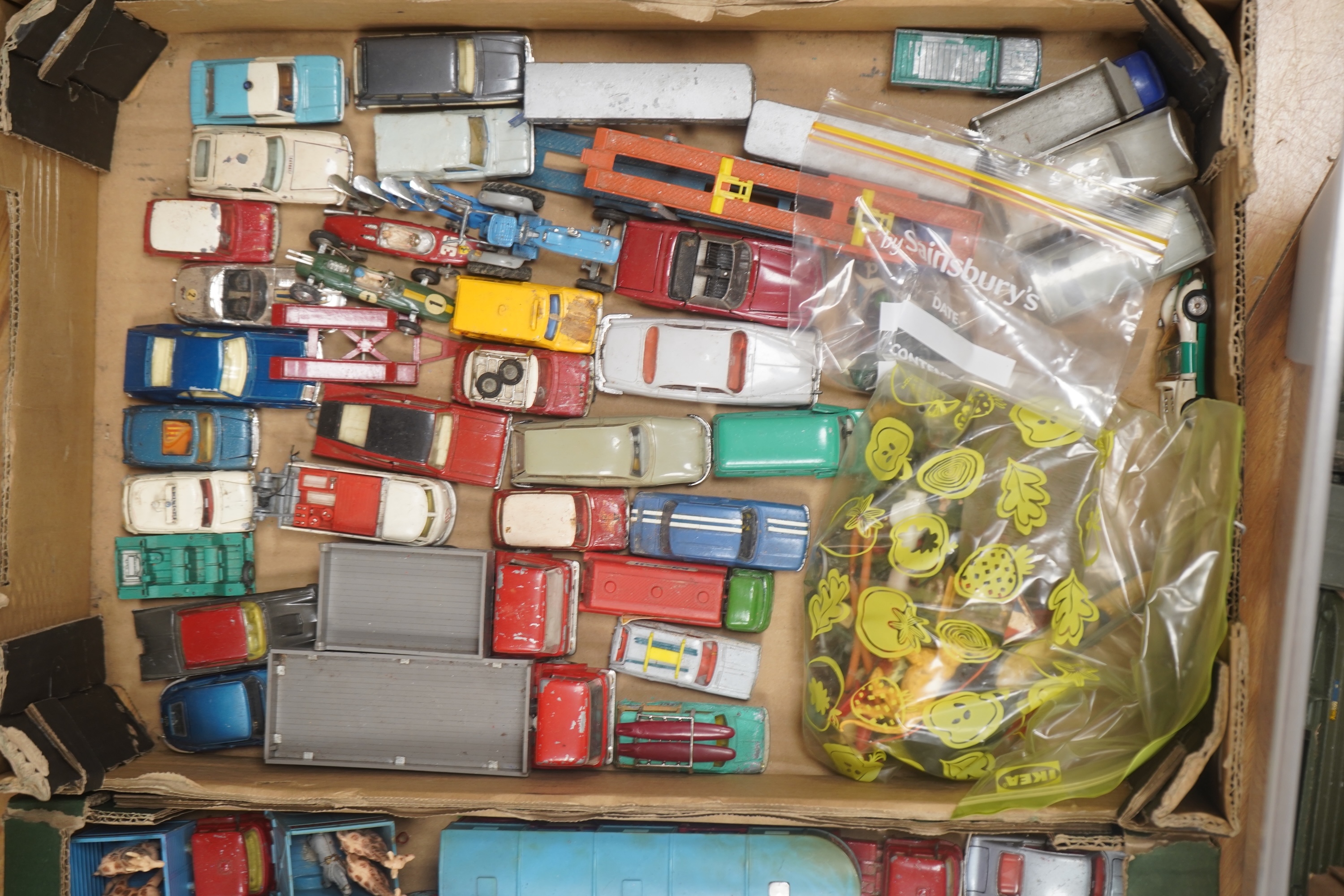 A collection of diecast vehicles by Dinky Toys, Corgi Toys, Husky, Matchbox Series, etc. including a good selection of French Dinky Toys military vehicles, original Chipperfields Circus vehicles, cars, commercial vehicle